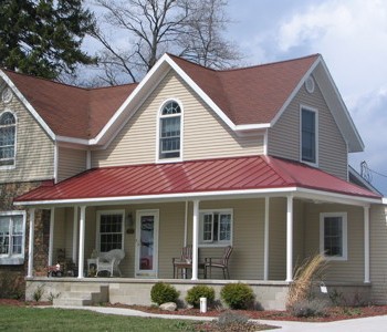 Colonial Red Home